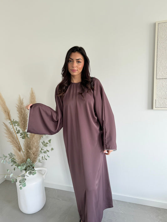 Abaya Aisha