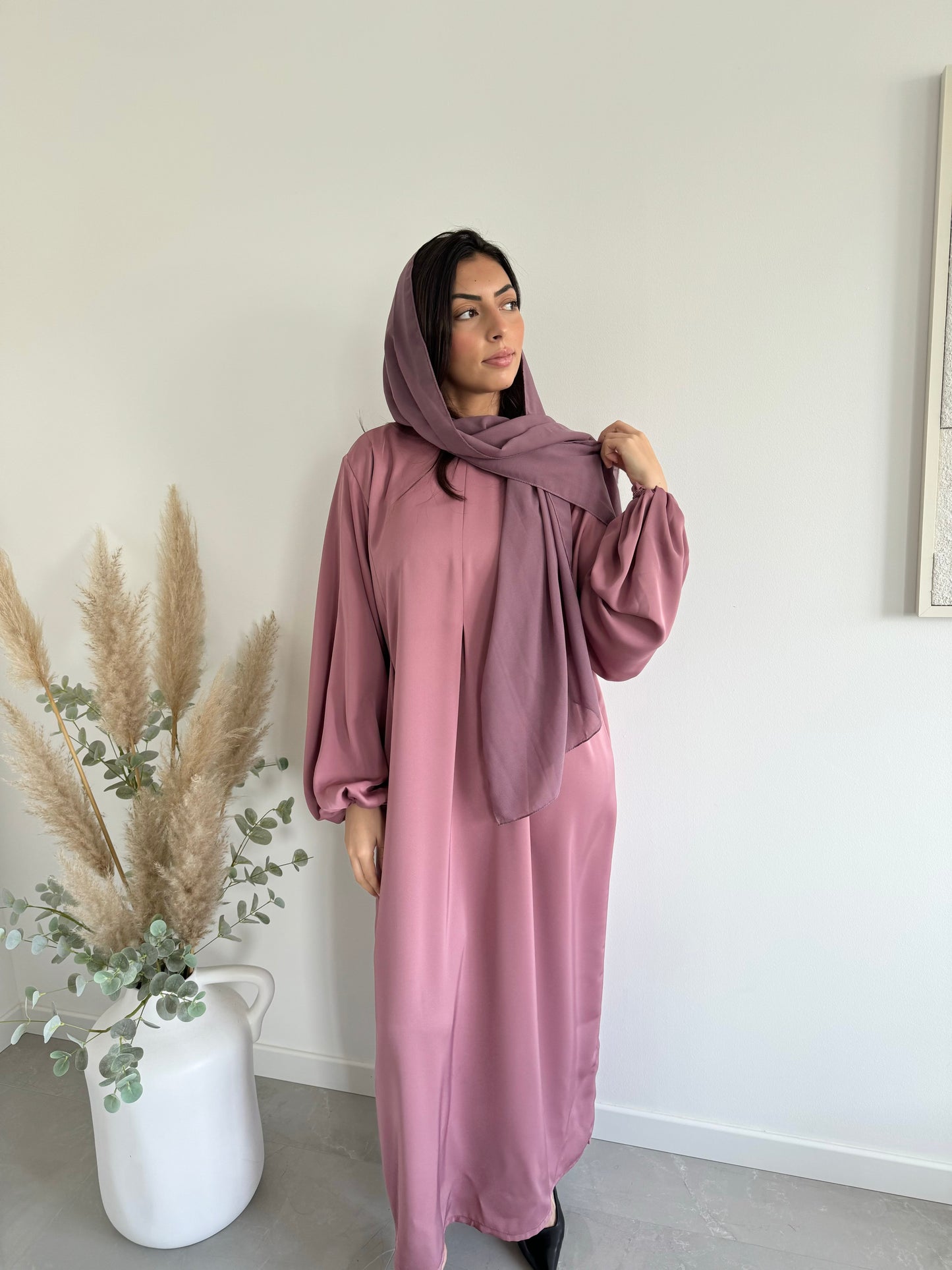 Abaya Anaya