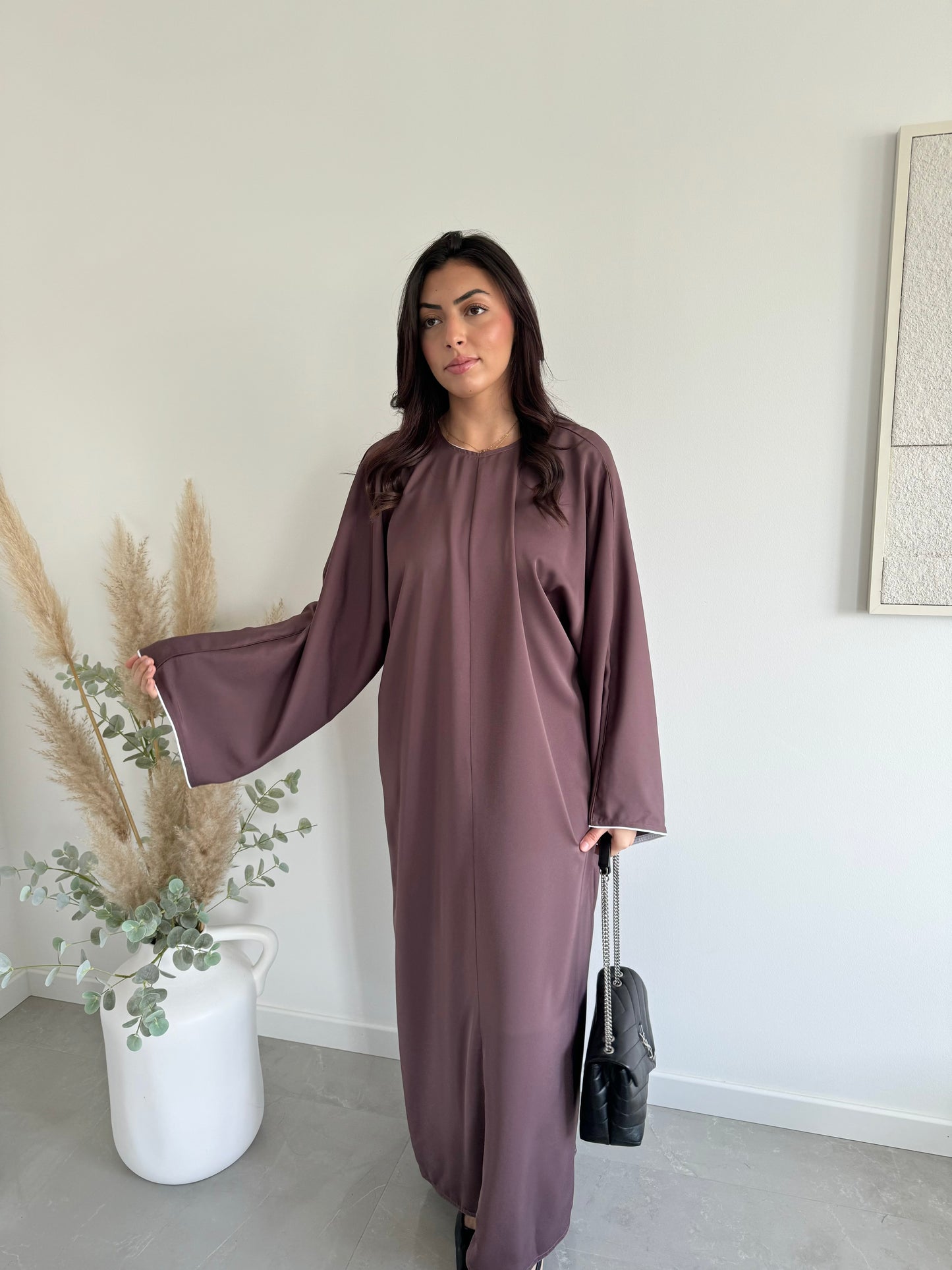 Abaya Aisha